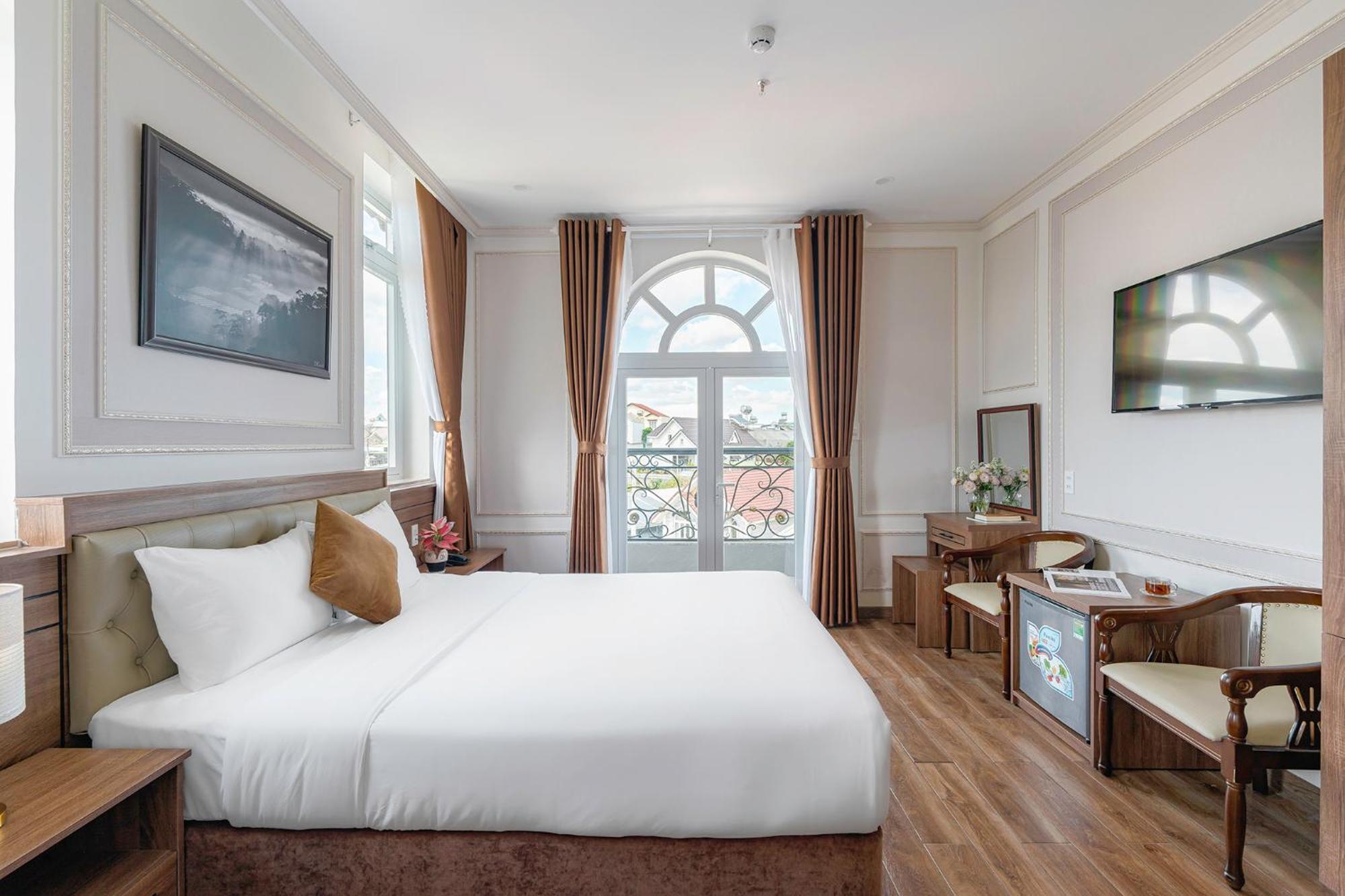 Pine View Hotel Dalat Экстерьер фото
