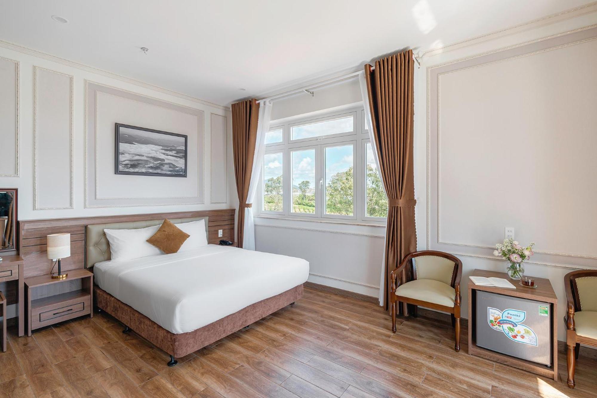 Pine View Hotel Dalat Экстерьер фото